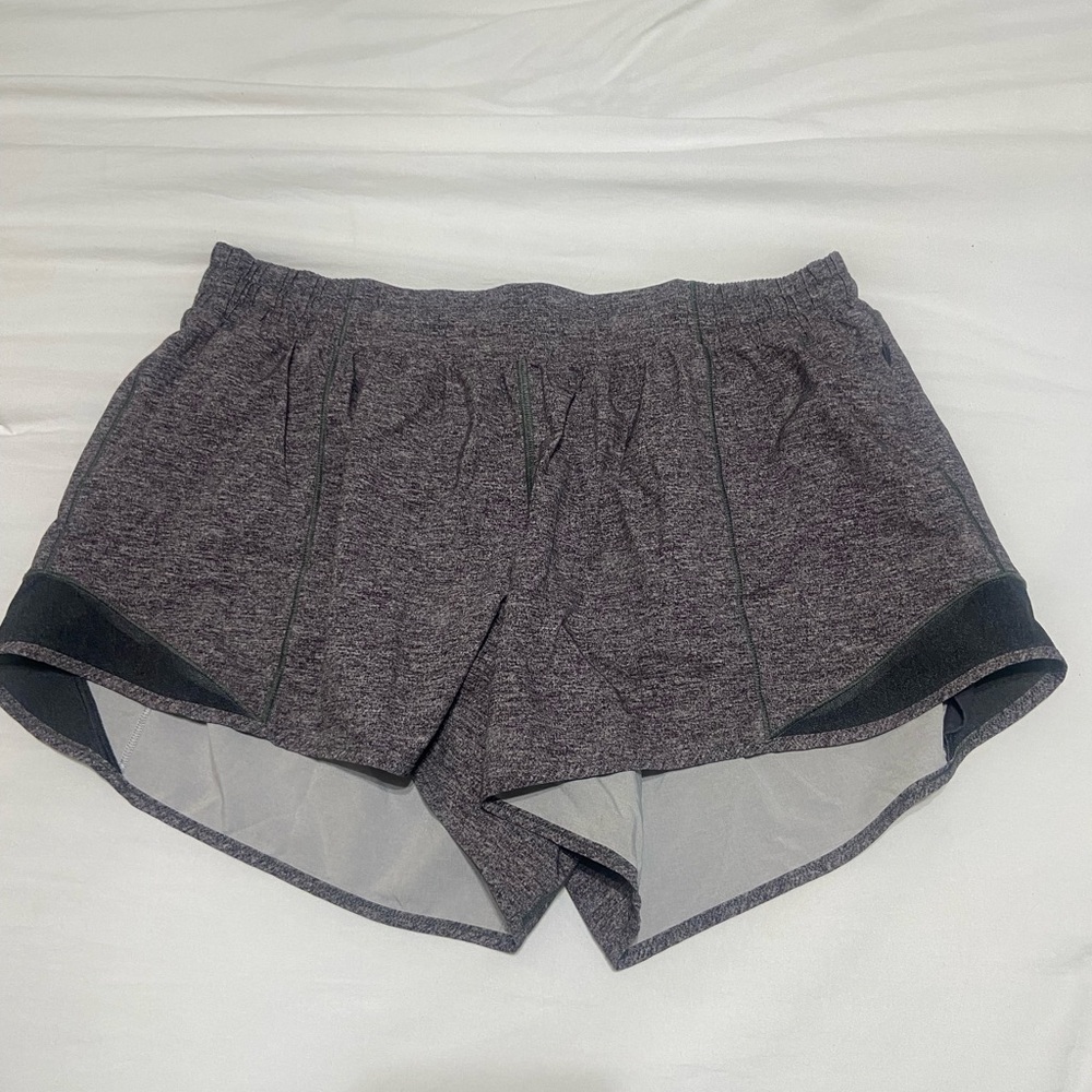 Lululemon Hotty Hot 4 inch Shorts -Grey - Size 12